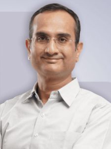Dr. Praveen Saluja Tresurer